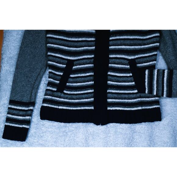 Banana Republic Cardigan Sweater Womens Medium Gray Zip Wool Cashmere Pockets - Picture 5 of 11